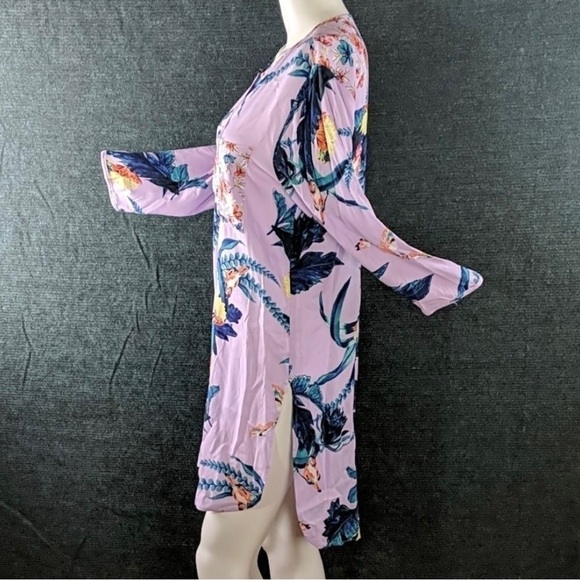 Fig & Flower Rayon Bold Floral Shirt Dress - Picture 4 of 8